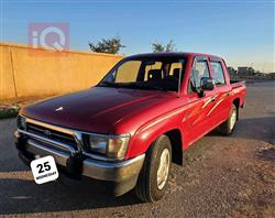 تويوتا هايلوكس